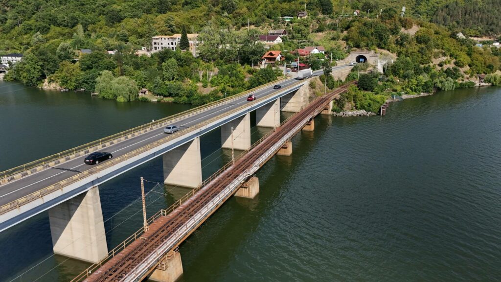 IC İnşaat | Craiova–Drobeta Turnu Severin–Caransebeș Railroad Rehabilitation