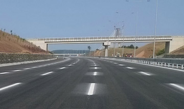 IC İnşaat | Pedestrian Traffic Signage Is Being Installed Along the Project Route